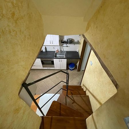Apartamento Bilocale Arredato Sestri Ponente Génova Exterior foto