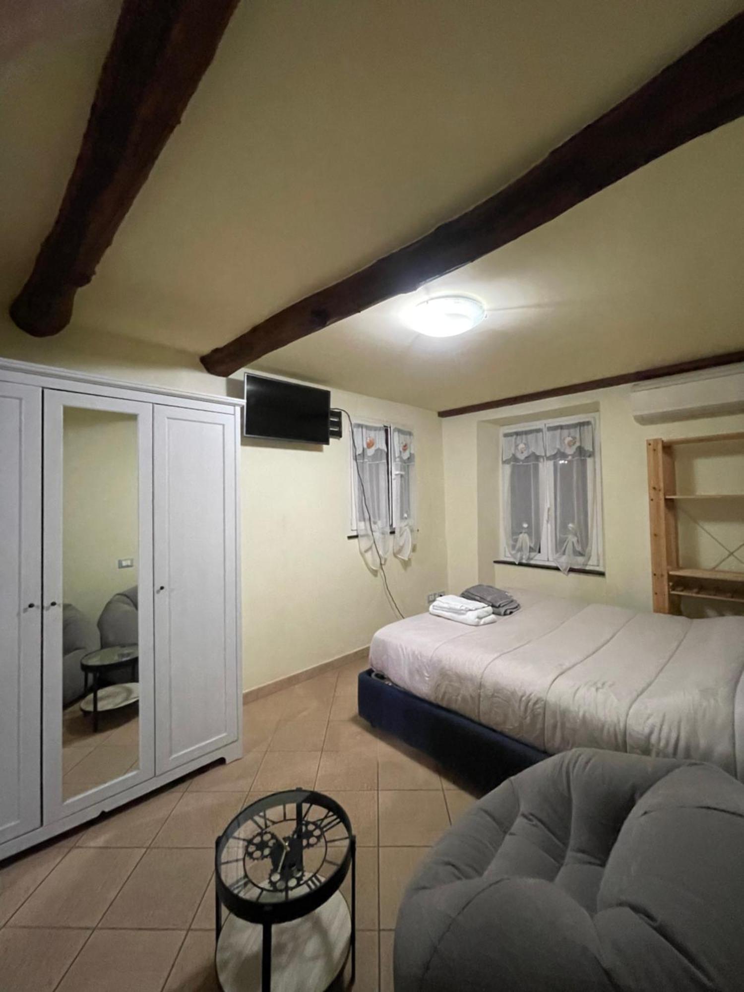 Apartamento Bilocale Arredato Sestri Ponente Génova Exterior foto