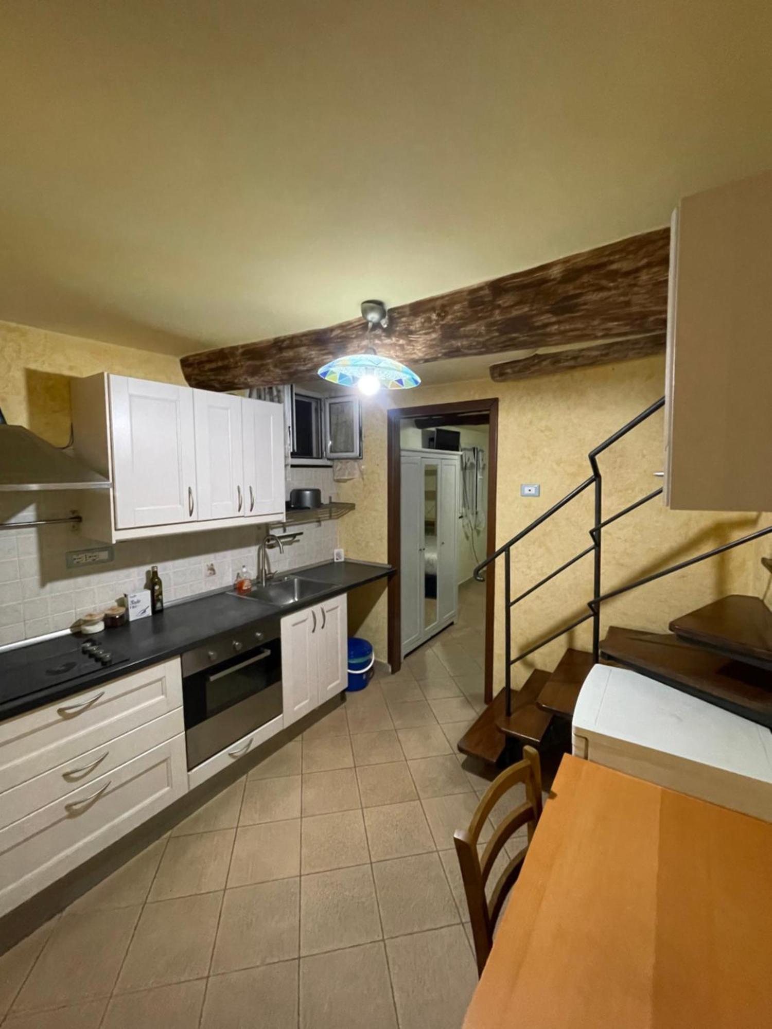 Apartamento Bilocale Arredato Sestri Ponente Génova Exterior foto
