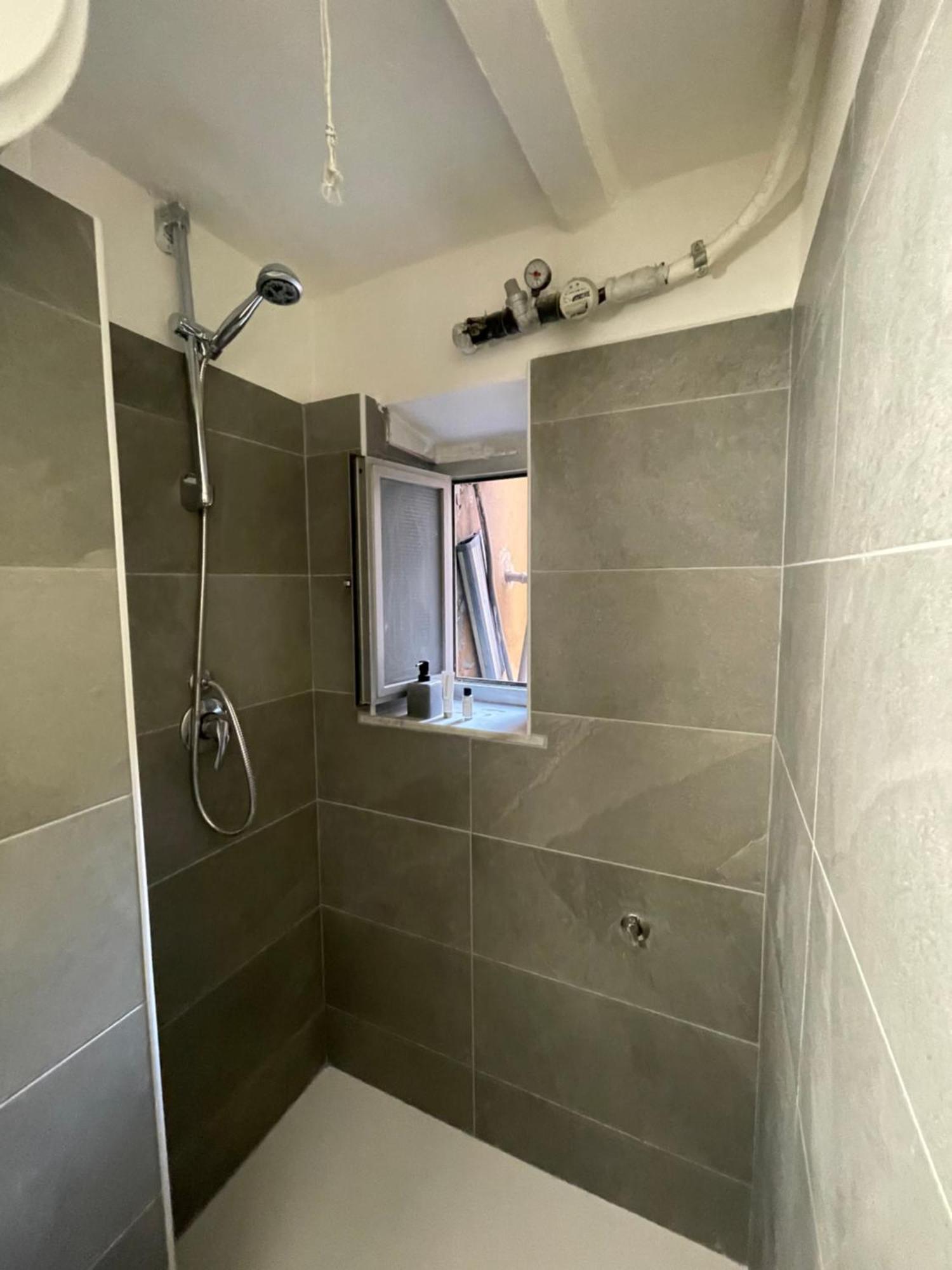 Apartamento Bilocale Arredato Sestri Ponente Génova Exterior foto