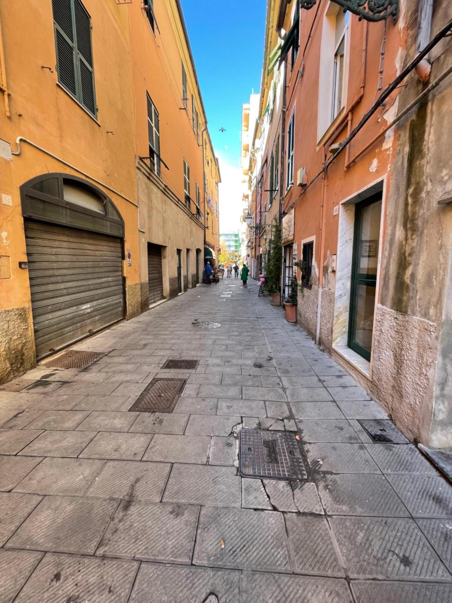 Apartamento Bilocale Arredato Sestri Ponente Génova Exterior foto